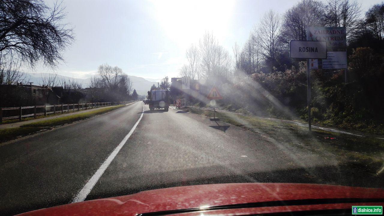 Vybočenie jazdného pruhu Rosina 23.11.16