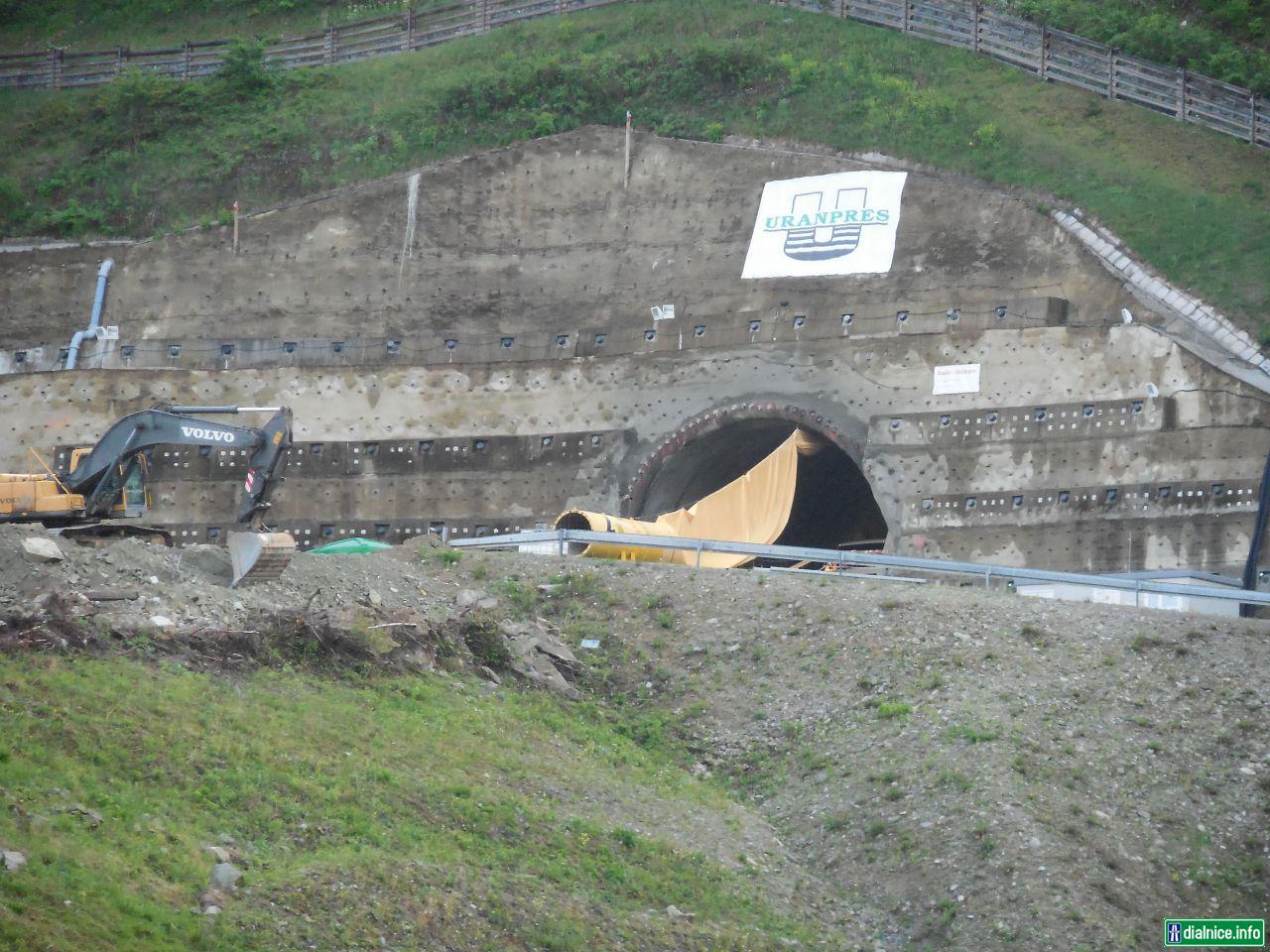 tunel Višnové-východny portal