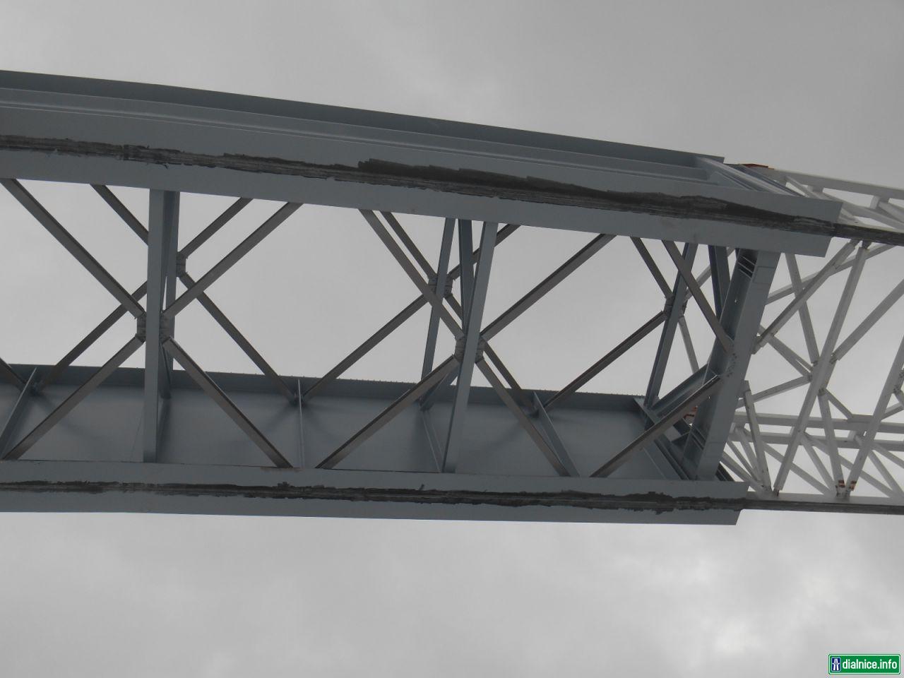 Vysúvanie mostovky (most Vŕšok)