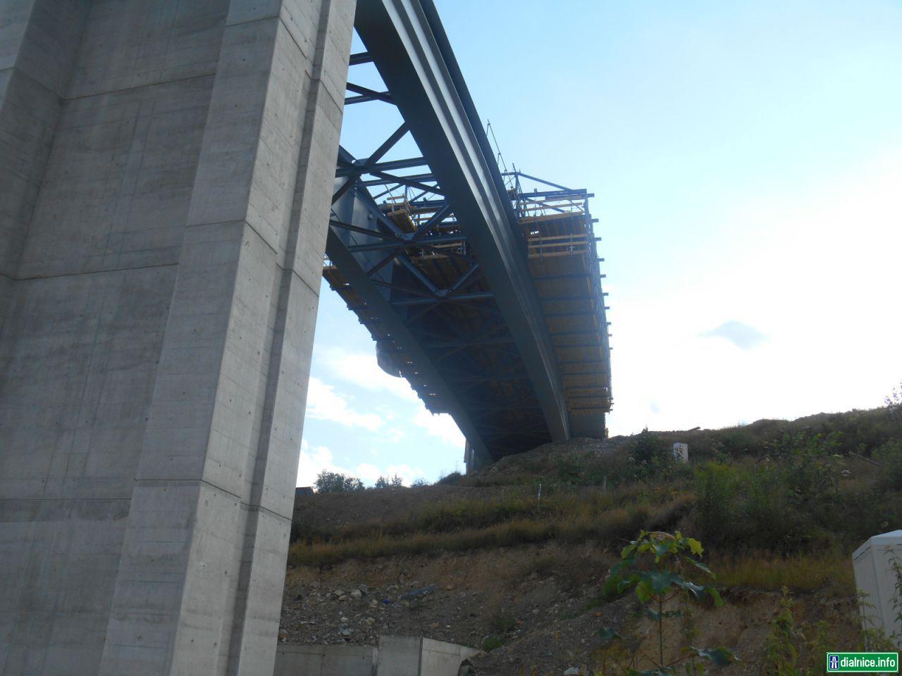 most Vŕšok- prvý záber hotový
