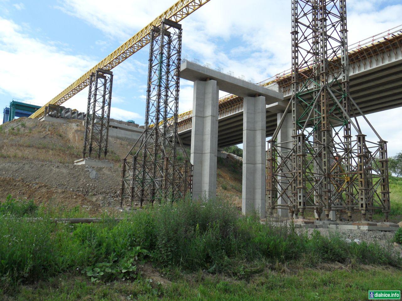 D1_FS_most Chmiňany