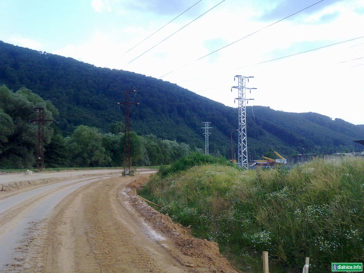 Budúca cesta z MÚK Cementáreň k priemyselnému parku Šalková a na Majer