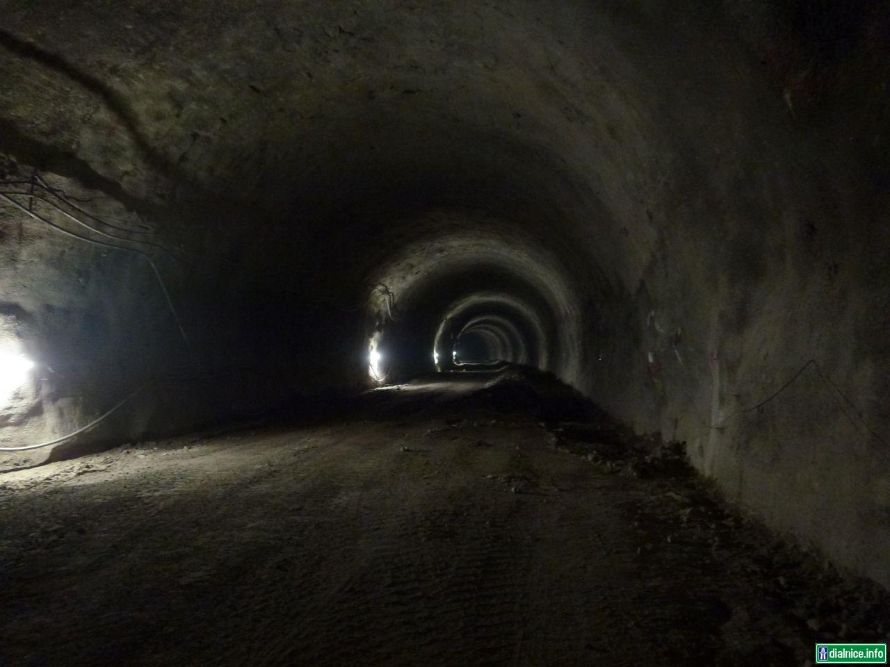 Tunel Považský Chlmec