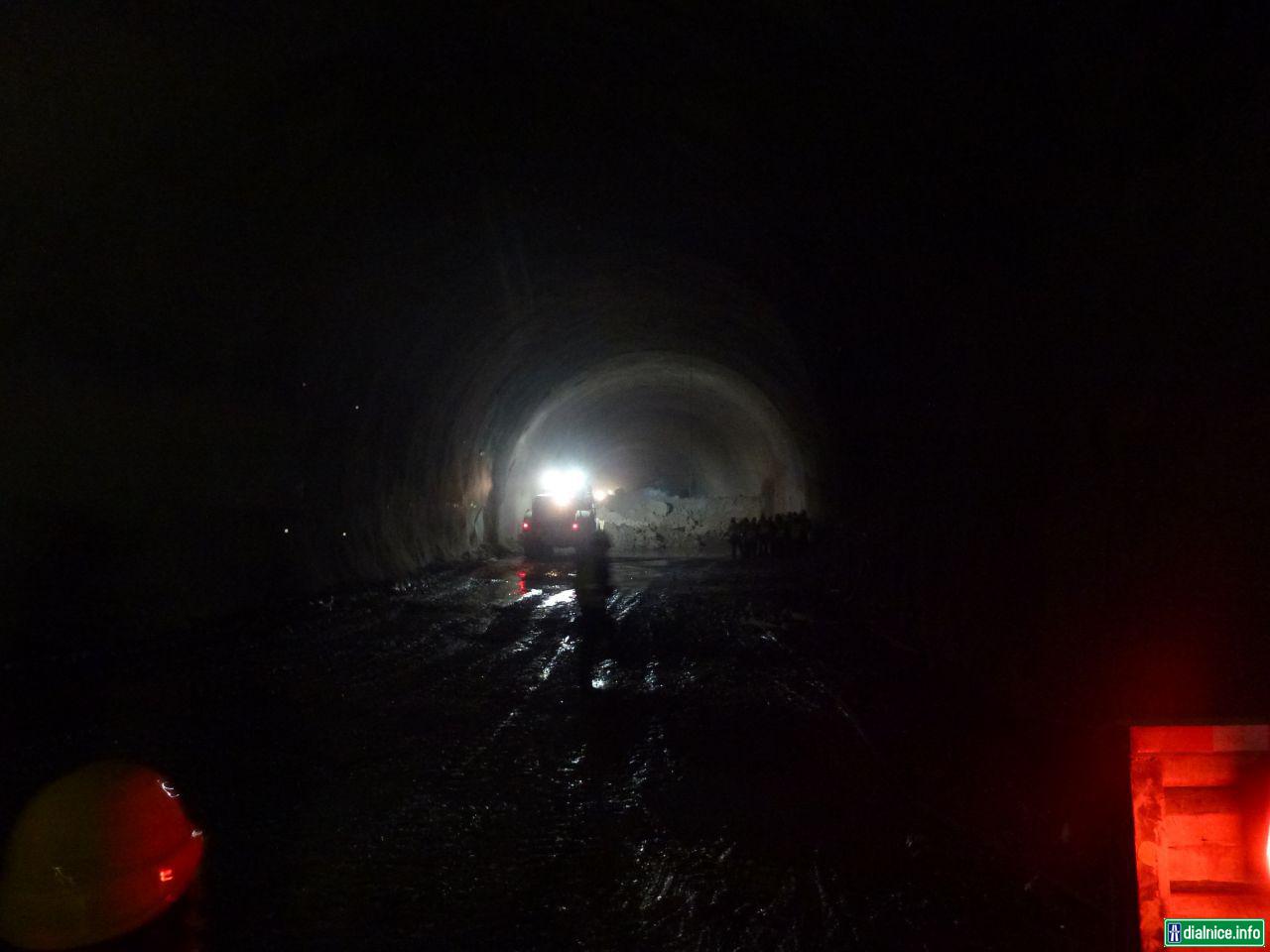 Tunel Považský Chlmec - prerážka severnej rúry