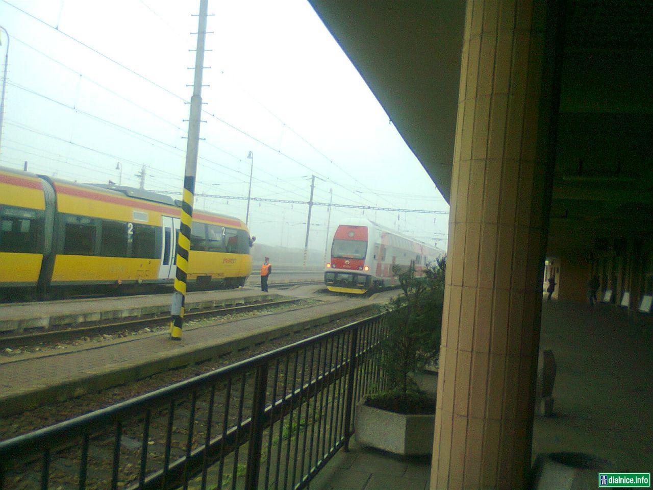 Cesta vlakom RegioJet z BA_Hlav. st. - KN; 1. novembra 2014.