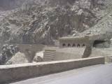 Cestny tunel v Afganistane s nazvom Tunnel on JBad Road