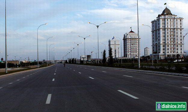 Dialnice v Turkmenistane