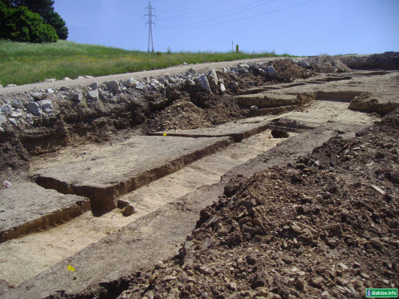 D1-Hub-Iva-20150606-SO211 archeologický prieskum