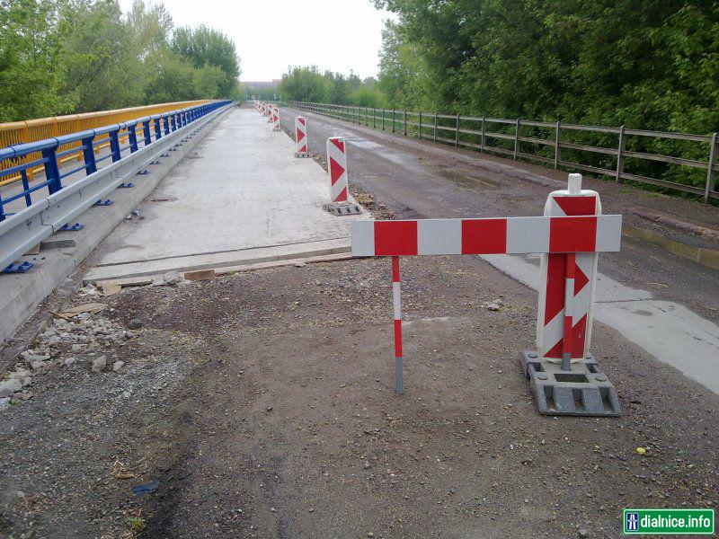 Oprava mosta cez Hron pri Želiezovciach na ceste III. triedy