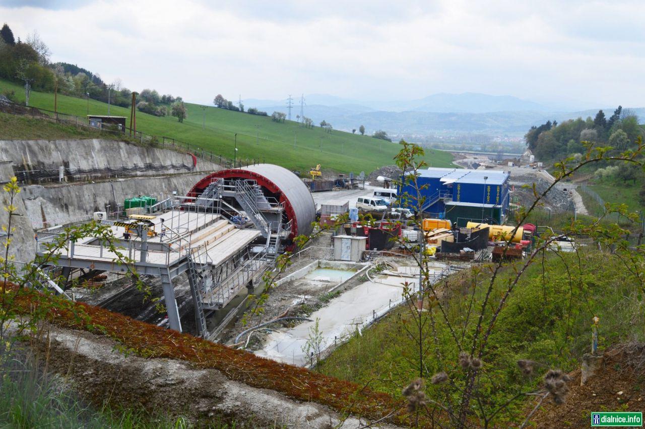 Tunel Ovčiarsko - západný portál