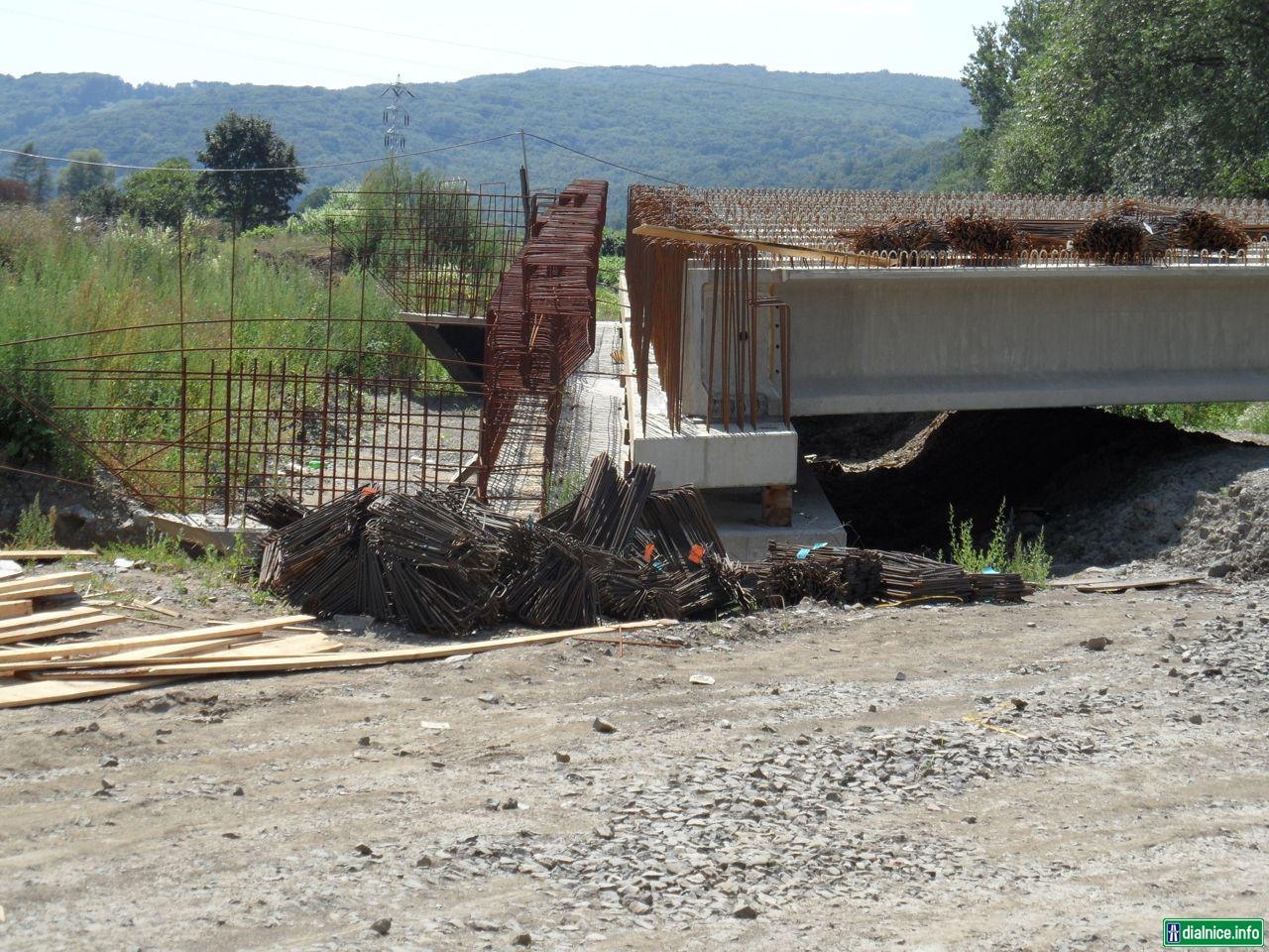 NK Prešov most cez Sekčov a podchod pod železnicou