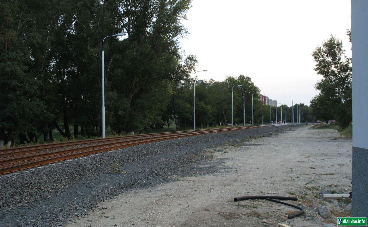 Električková trať do Petržalky