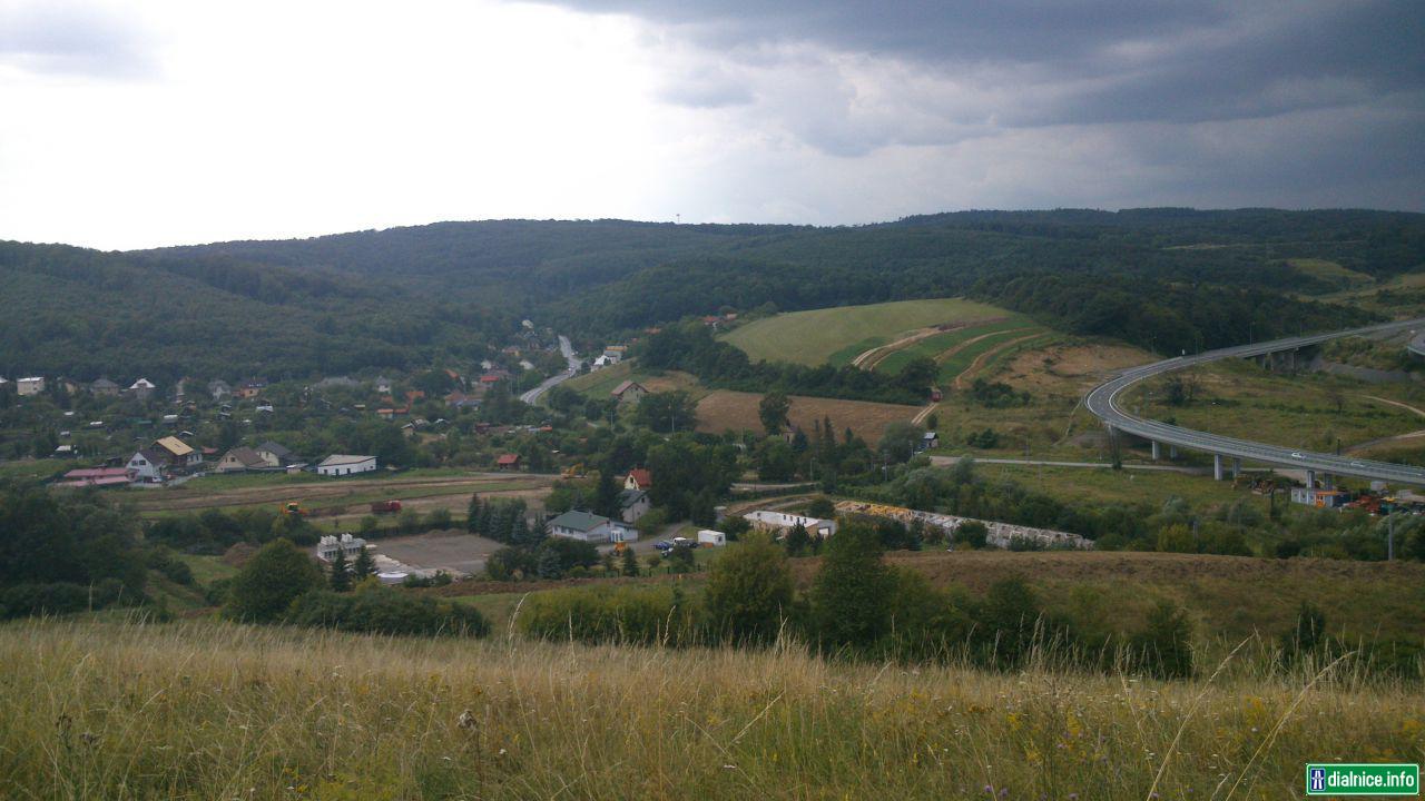 Výkopové práce v okolí križovatky Prešov - západ