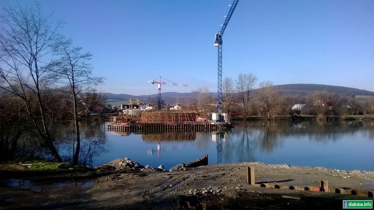 ŽSR, Modernizácia trate Zlatovce-Trenčianska Teplá 01/2014