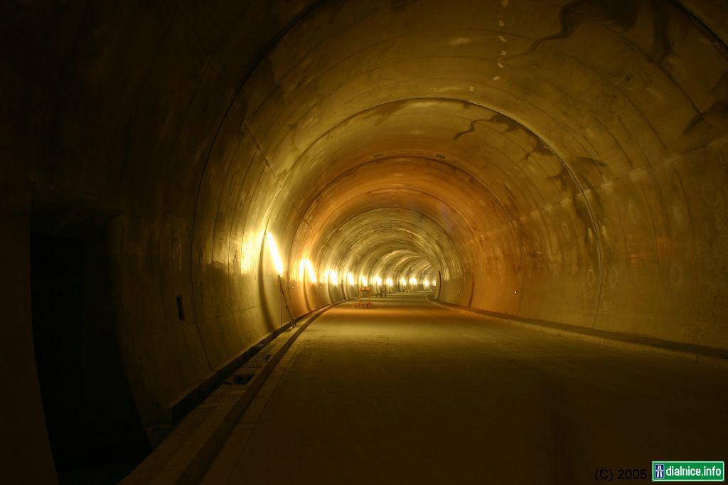 Tunel Sitina v decembri 2005 (2)